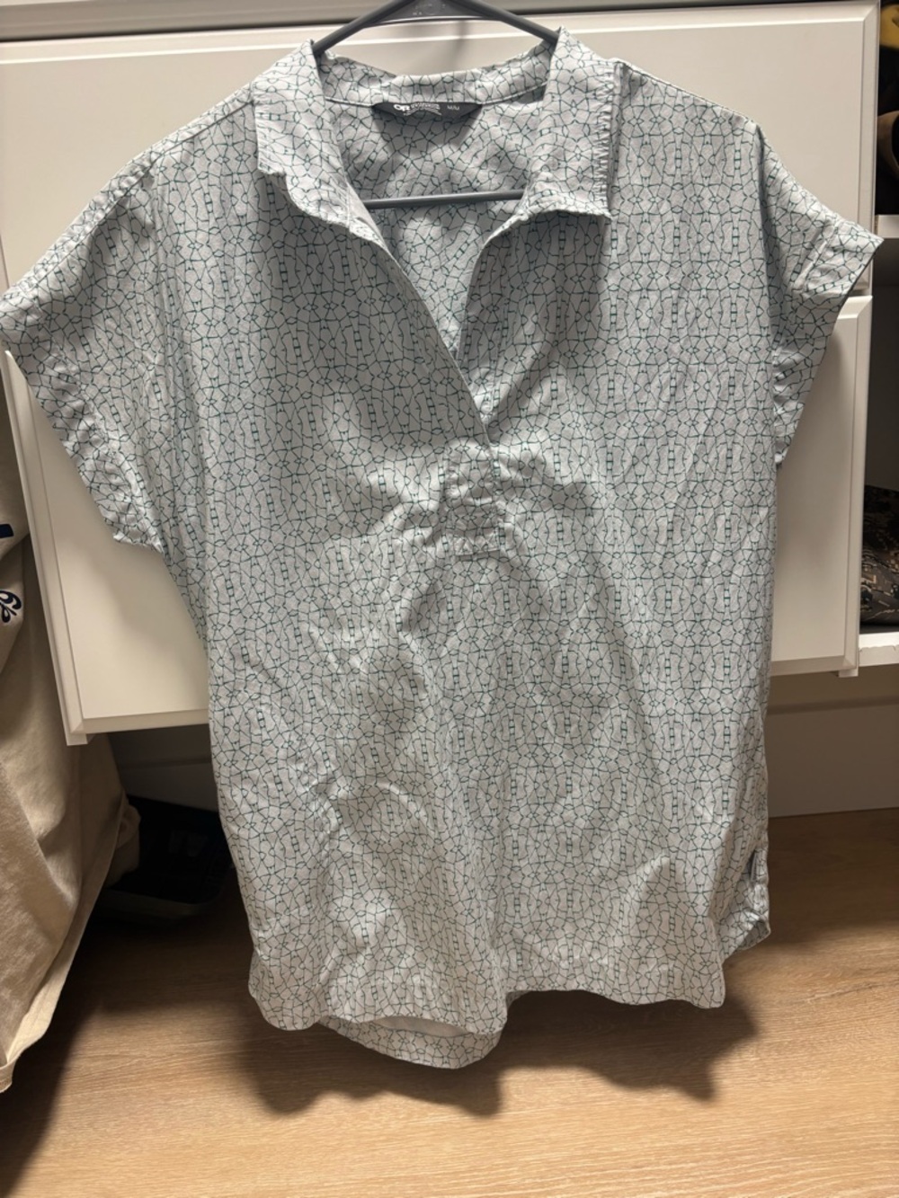 Outdoor Research Sanjay Shirt Womens Large White Green Geometric S/S